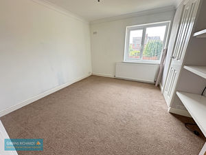 Bedroom- click for photo gallery